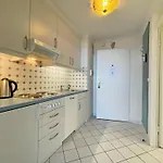 Haus Metropol App 130 mit Meerblick und Balkon